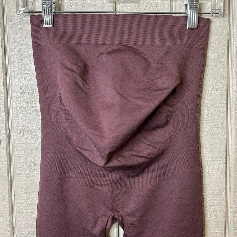 Blanqi Everday Maternity Support Leggings, size medium.